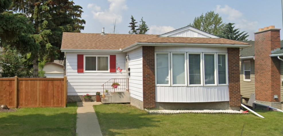 1812 36 Street Northwest